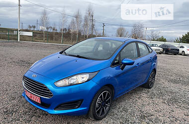 Седан Ford Fiesta 2017 в Луцке