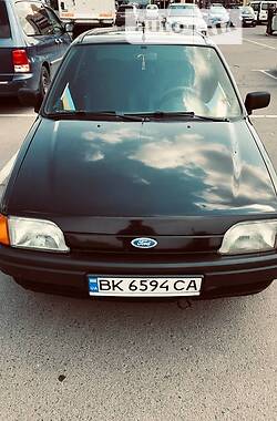 Хэтчбек Ford Fiesta 1994 в Здолбунове