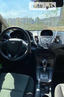 Седан Ford Fiesta 2017 в Хмельницькому