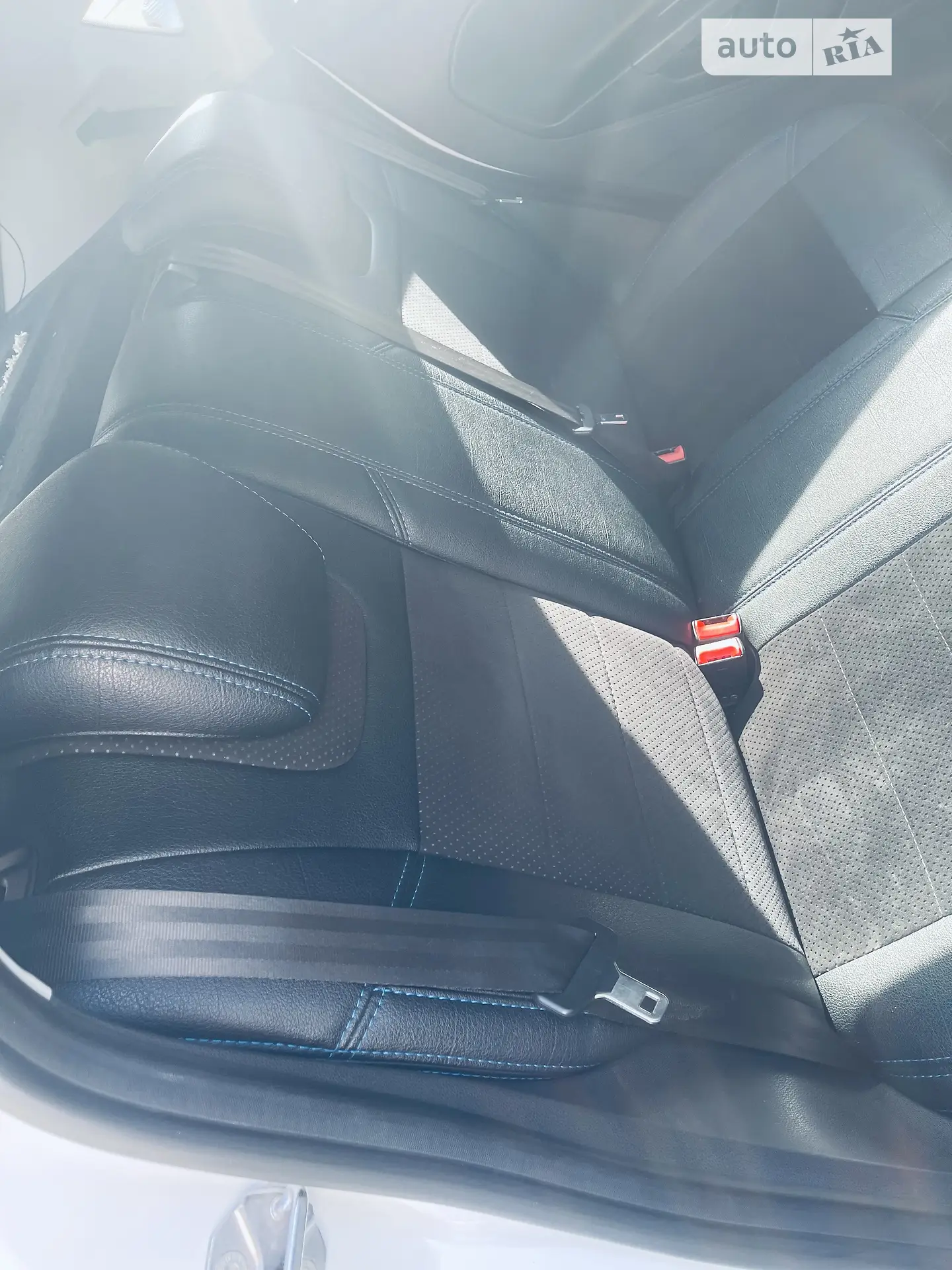 2013 Ford Fiesta - мініатюра 3