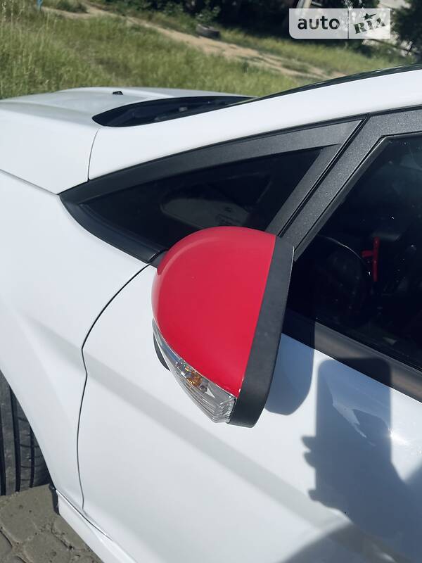 Хэтчбек Ford Fiesta 2013 в Ужгороде