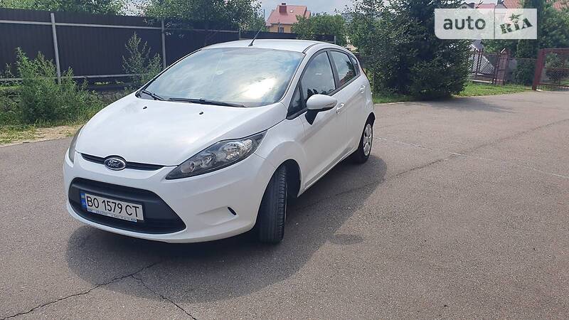 Хэтчбек Ford Fiesta 2012 в Тернополе