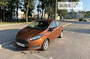 Хетчбек Ford Fiesta 2013 в Дніпрі