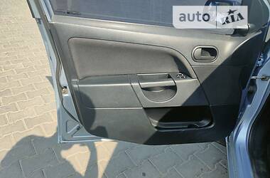 Хэтчбек Ford Fiesta 2005 в Одессе