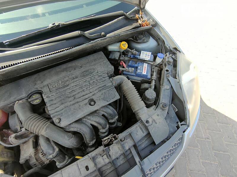 Хэтчбек Ford Fiesta 2005 в Одессе