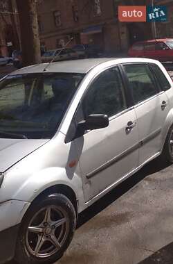 Хэтчбек Ford Fiesta 2006 в Одессе