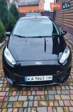 Хэтчбек Ford Fiesta 2013 в Нежине