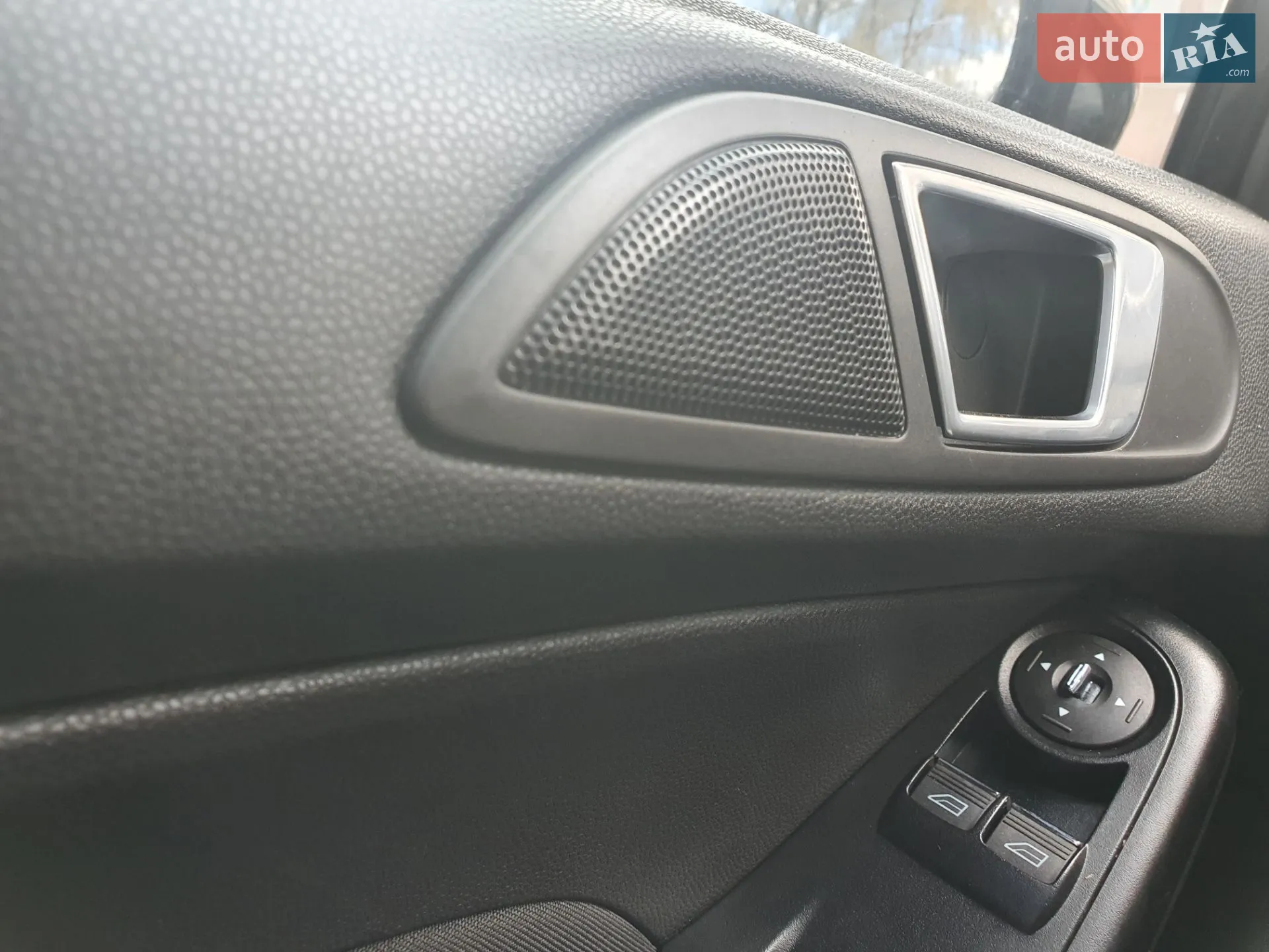 2013 Ford Fiesta - мініатюра 20