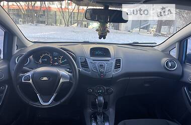 Хетчбек Ford Fiesta 2013 в Києві