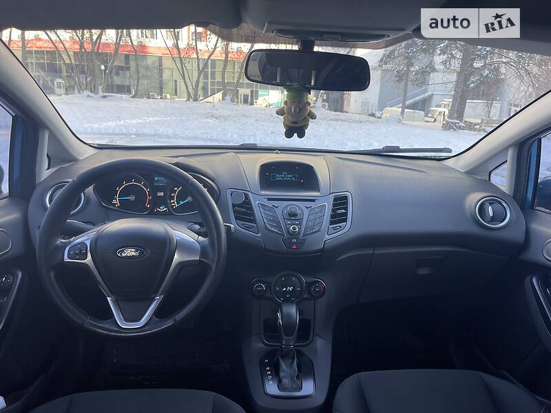 Хэтчбек Ford Fiesta 2013 в Киеве