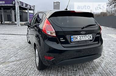 Хетчбек Ford Fiesta 2017 в Рівному