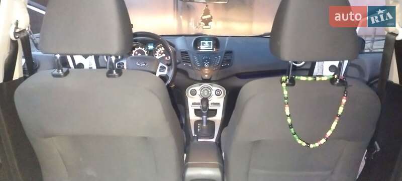 Хэтчбек Ford Fiesta 2013 в Киеве