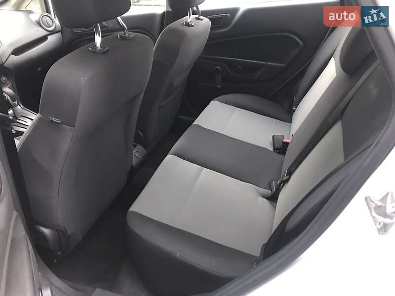 Седан Ford Fiesta 2019 в Обухові