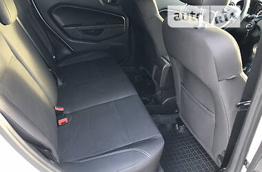Хэтчбек Ford Fiesta 2019 в 