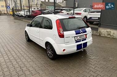 Хэтчбек Ford Fiesta 2007 в Черновцах