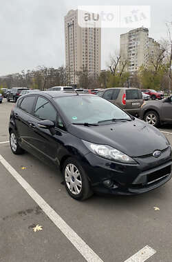 Хетчбек Ford Fiesta 2011 в Києві