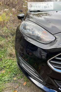 Седан Ford Fiesta 2018 в Днепре