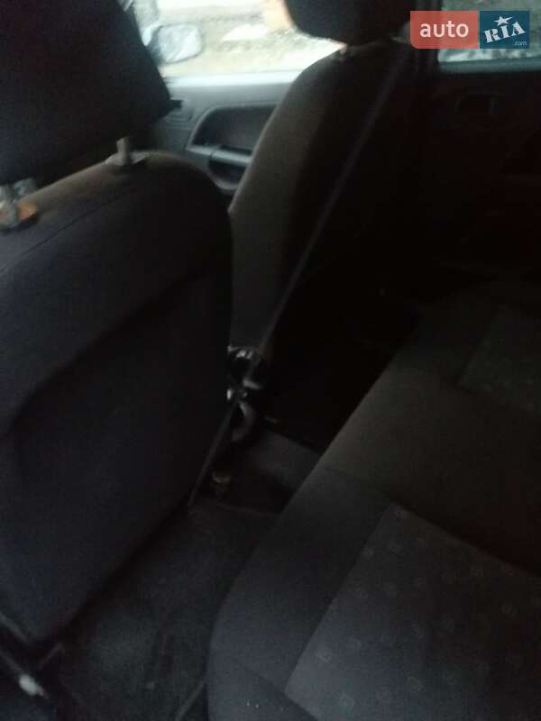 Хетчбек Ford Fiesta 2005 в Дніпрі