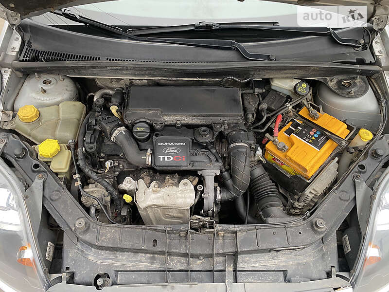 Хэтчбек Ford Fiesta 2006 в Одессе