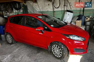 Хетчбек Ford Fiesta 2016 в Радомишлі