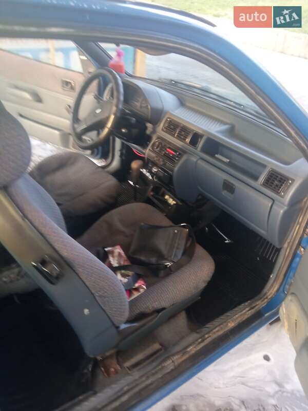 Хэтчбек Ford Fiesta 1992 в Черновцах