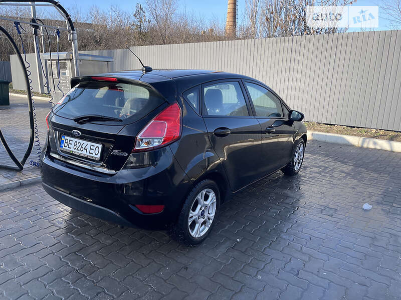 Хетчбек Ford Fiesta 2016 в Миколаєві