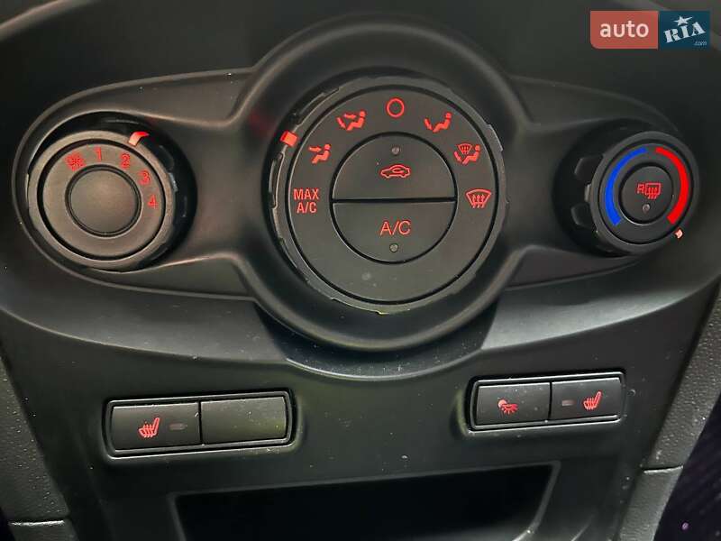 Хэтчбек Ford Fiesta 2011 в Сумах фото 24 Хэтчбек Ford Fiesta 2011 в Сумах