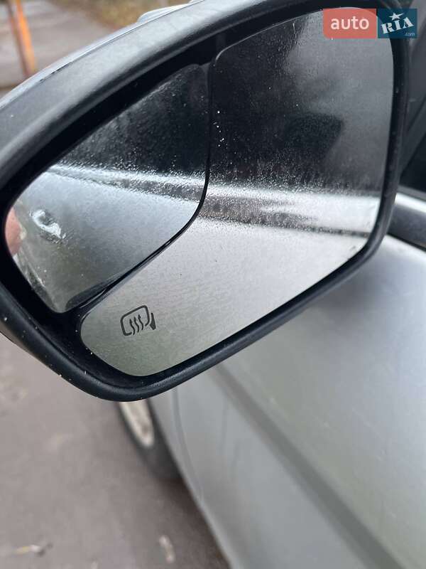 Хэтчбек Ford Fiesta 2011 в Сумах фото 32 Хэтчбек Ford Fiesta 2011 в Сумах