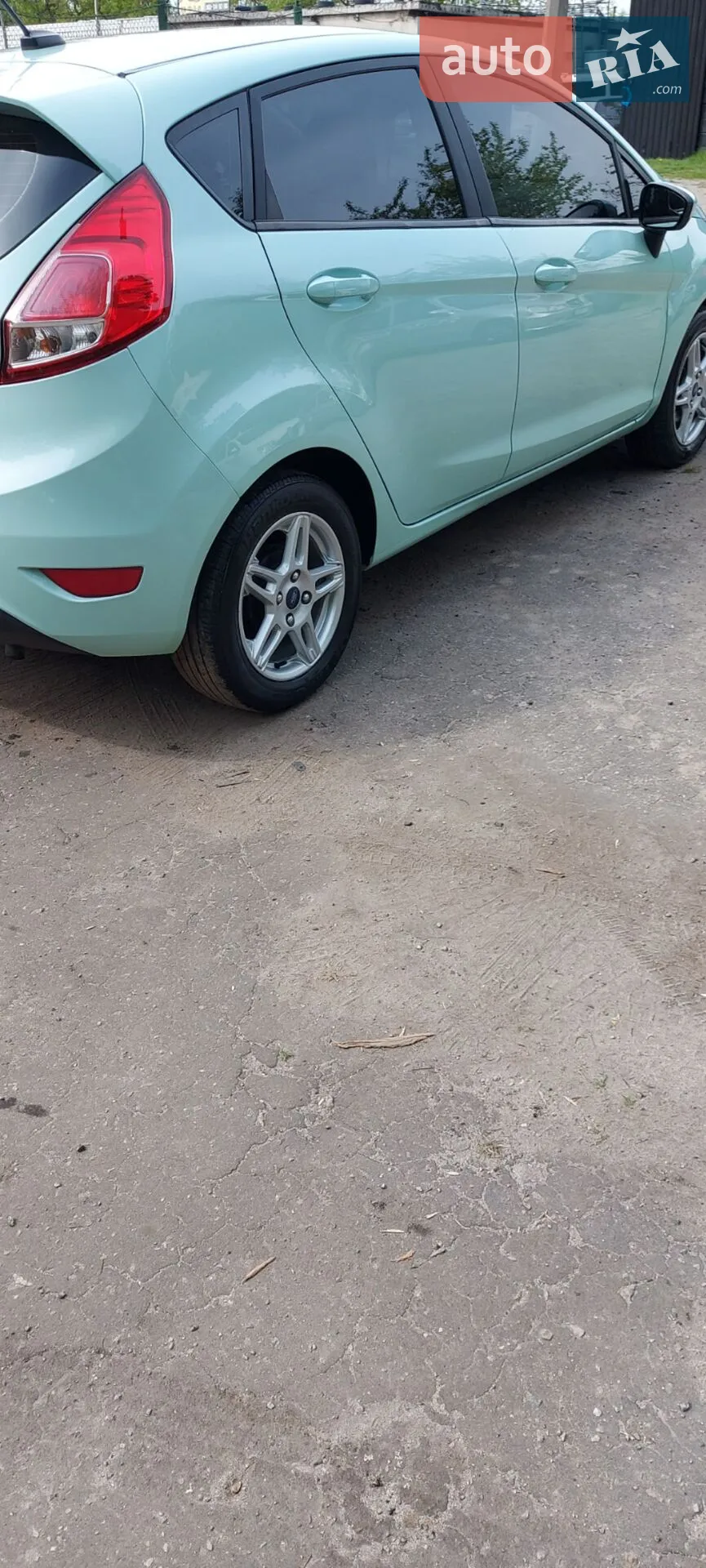2016 Ford Fiesta - мініатюра 11