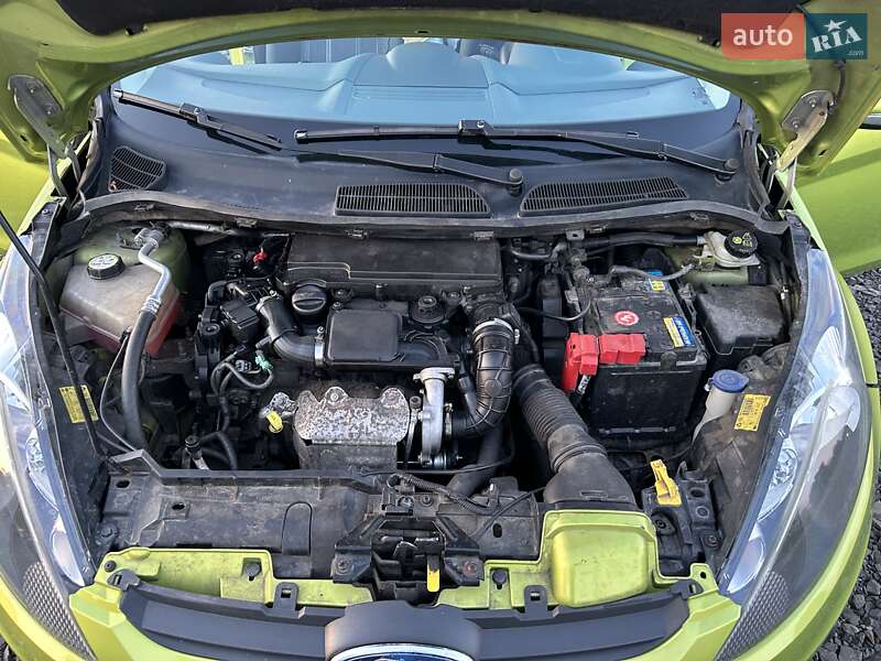 Хетчбек Ford Fiesta 2008 в Луцьку