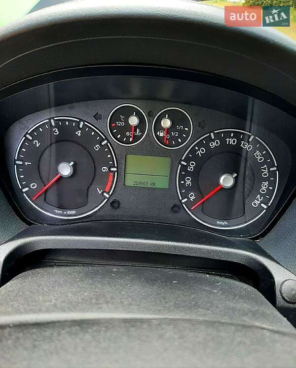 Хэтчбек Ford Fiesta 2006 в Одессе