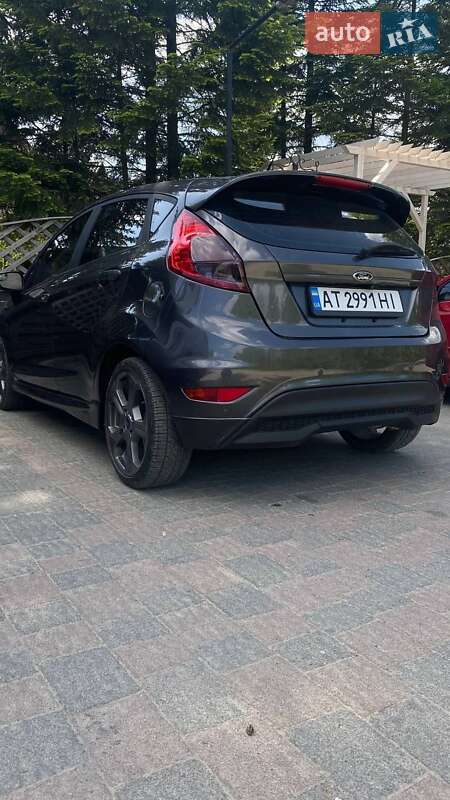 Хетчбек Ford Fiesta 2018 в Івано-Франківську