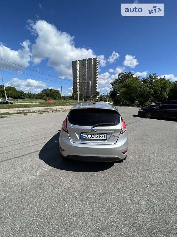 Хетчбек Ford Fiesta 2017 в Харкові