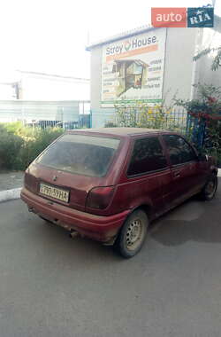 Хэтчбек Ford Fiesta 1990 в 