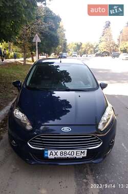 Хэтчбек Ford Fiesta 2013 в Новой Водолаге