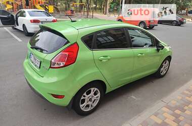 Хэтчбек Ford Fiesta 2013 в Чернигове