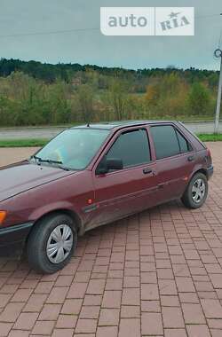 Хэтчбек Ford Fiesta 1989 в Трускавце