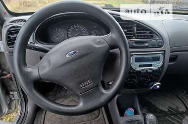 Хетчбек Ford Fiesta 2000 в Шостці