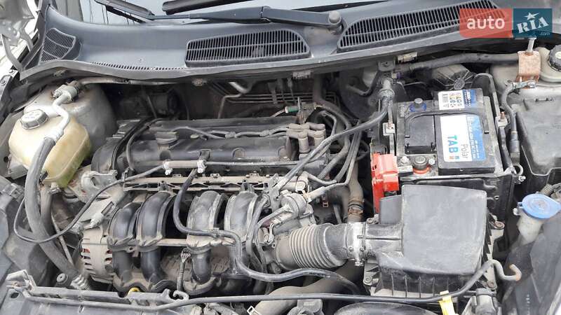 Хетчбек Ford Fiesta 2012 в Житомирі