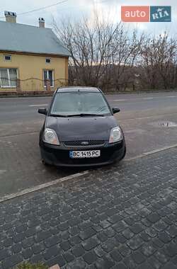 Хэтчбек Ford Fiesta 2006 в Золочеве