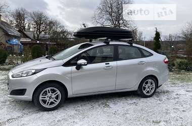 Седан Ford Fiesta 2018 в Львові