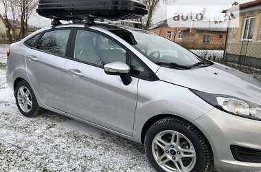 Седан Ford Fiesta 2018 в Львове
