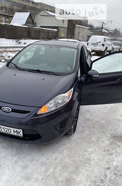 Хэтчбек Ford Fiesta 2013 в Киеве