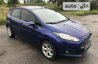 Хэтчбек Ford Fiesta 2014 в 