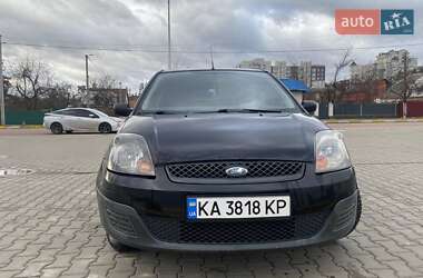 Хэтчбек Ford Fiesta 2008 в Ирпене