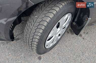 Хэтчбек Ford Fiesta 2008 в Киеве