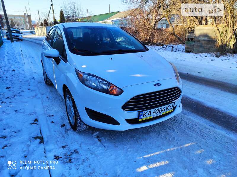 Седан Ford Fiesta 2018 в Василькове