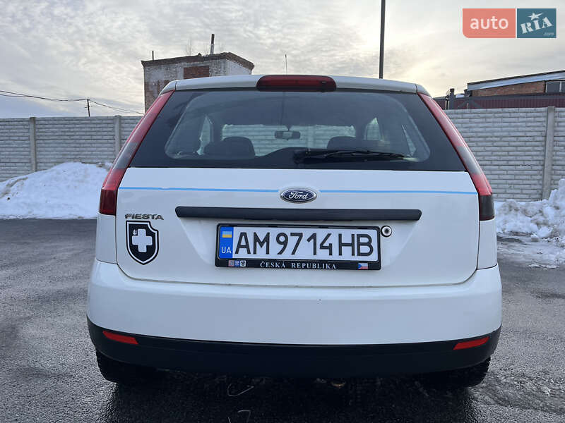 Хэтчбек Ford Fiesta 2004 в Чернигове фото 21 Хэтчбек Ford Fiesta 2004 в Чернигове