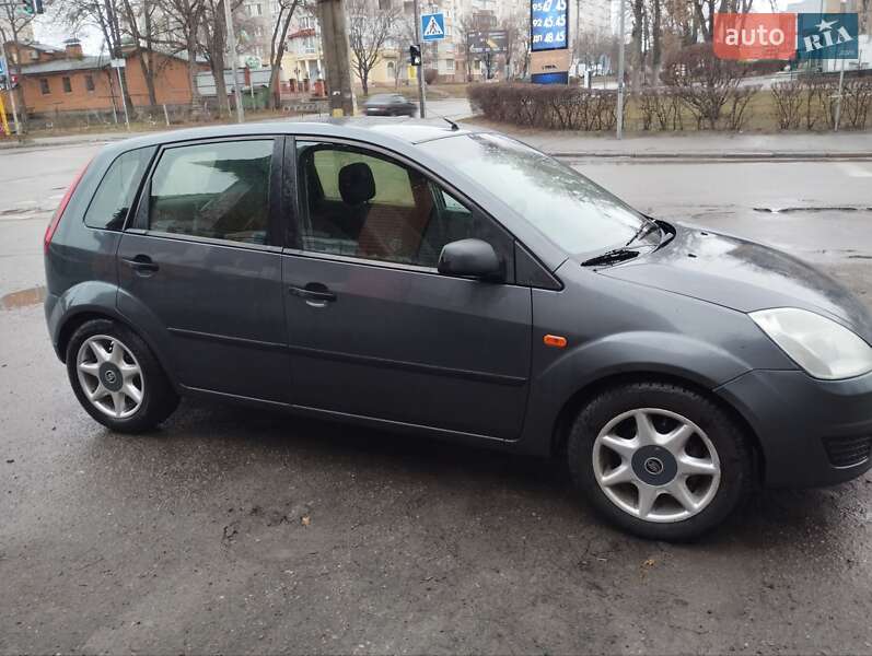 Хэтчбек Ford Fiesta 2002 в Белой Церкви