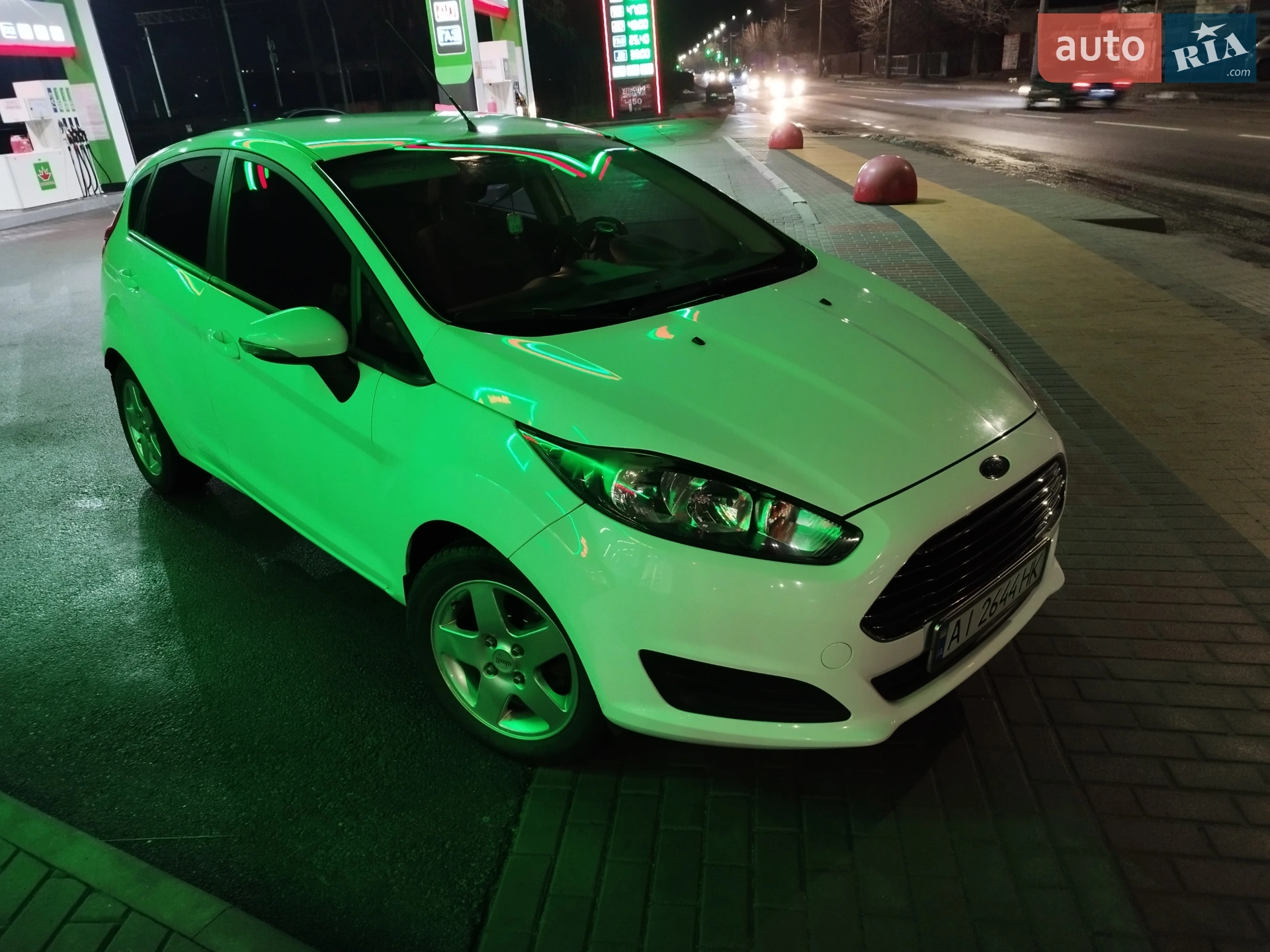 2015 Ford Fiesta - мініатюра 9